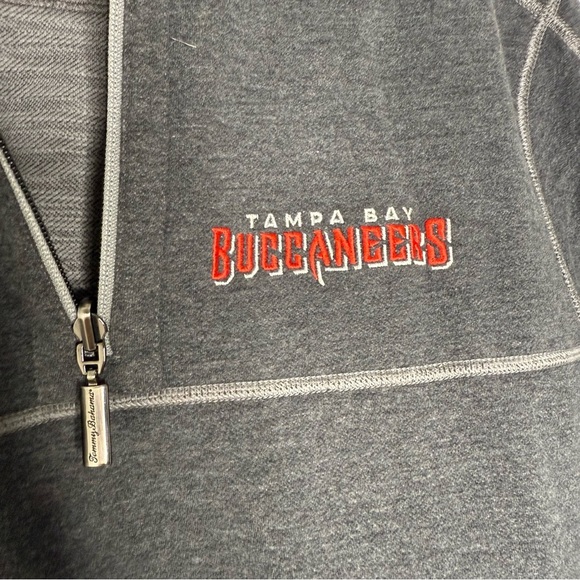 Tommy Bahama x NFL Tampa Bay Buccaneers Reversible 1/4-Zip Pullover Size Medium - Picture 5 of 6